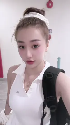 Đang bận lắm 🤭 Bận yêu đời🥰  #xuhuong #trending #fyp #Anthuyen🖤 