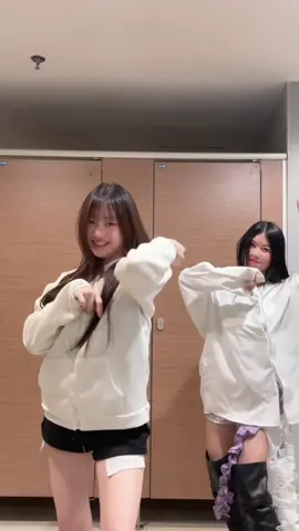 หวีผมหน่อยย