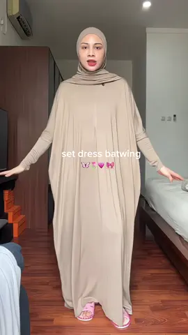 dress set hijab nyaman bgt buat dipake daily bahannya lembut dan bisa dipake kajian juga✨️🤍🕊#dressmuslimah #batwingdress #iranandha #gamisset #gonegani 