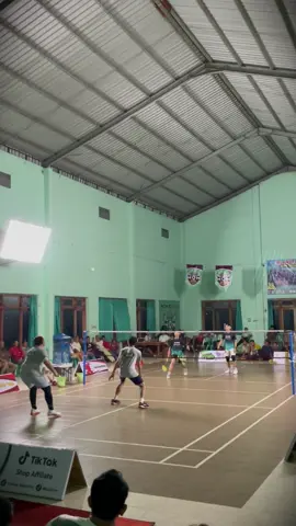 full ndlosor maszeh🤣🥵 #fyp #badmintonindonesia  #tarkambadminton 