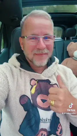 Pivoňkove tulipány. Trochu vzácnost nyní.  #deluxeflowers #kvetinarstvionline #flowers #bouquet #tulips 