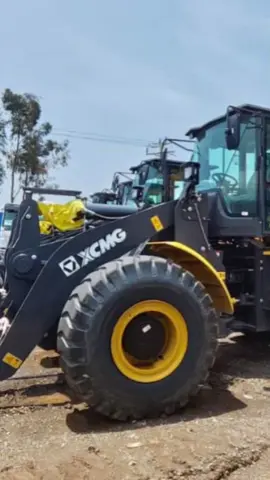 China has become one of the largest automotive markets in the world, significantly impacting the global car industry. Here are some key points about the car industry in China: 1. Market Size and Growth: China is the largest automobile market globally, both in terms of production and sales. The country has seen rapid growth in vehicle ownership, driven by rising incomes and urbanization. 2. Electric Vehicles (EVs): China is a leader in electric vehicle adoption and production. The government has implemented various incentives to promote EVs, including subsidies for buyers and investments in charging infrastructure. Companies like BYD, NIO, and Xpeng are at the forefront of this sector. 3. Foreign Investment: Many international car manufacturers, such as Volkswagen, Toyota, and General Motors, have established joint ventures with local companies to enter the Chinese market. This strategy helps them navigate local regulations and consumer preferences. 4. Domestic Brands: Chinese automakers have rapidly gained market share and improved their technology and design. Brands like Geely, SAIC Motor, and Great Wall Motors are becoming increasingly competitive, both domestically and internationally. 5. Regulatory Environment: The Chinese government has introduced various policies to promote sustainable development in the automotive sector, including stricter emissions standards and incentives for green technologies. 6. Autonomous Vehicles: China is also heavily investing in autonomous vehicle technology, with numerous companies and startups working on self-driving cars. The government supports these initiatives as part of its broader push for innovation in technology. 7. Challenges: Despite its growth, the Chinese automotive market faces challenges such as overcapacity, intense competition among manufacturers, and the need for continuous innovation to meet changing consumer preferences. Overall, the automotive industry in China is dynamic and rapidly evolving, with a strong focus on electric vehicles and technological advancements #ethiopian_tik_tok🇪🇹🇪🇹🇪🇹🇪🇹 #chelseafc #tiktoknews #manutd 