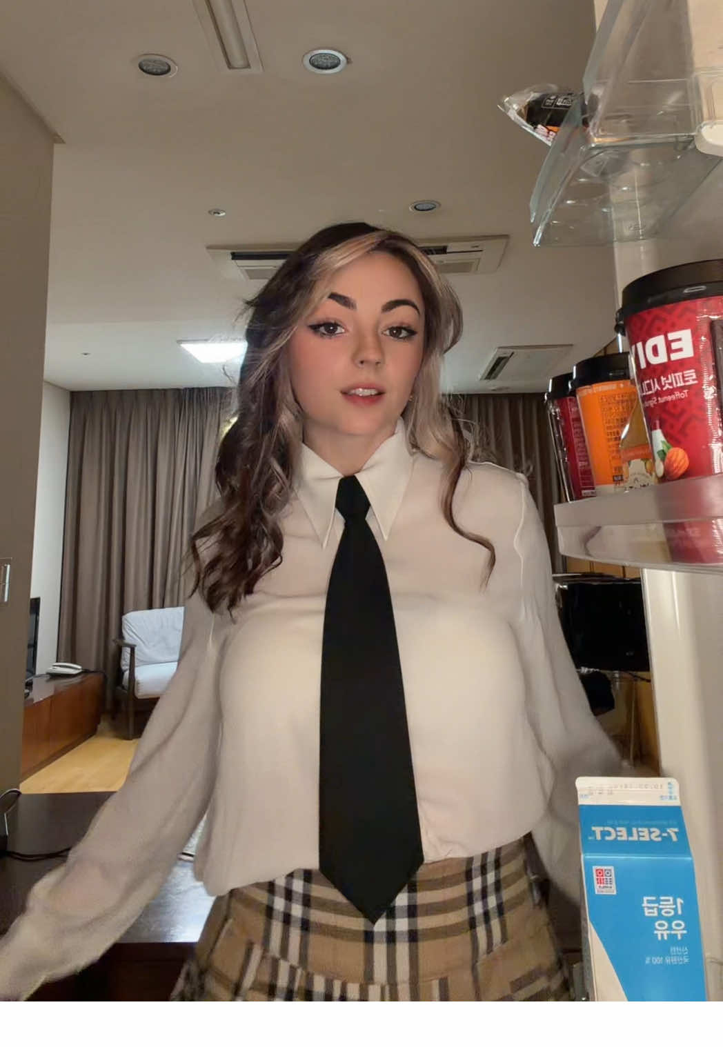 Fridge trend 100 ans après 🫣 #fridge #trend #fyp #pourtoi 