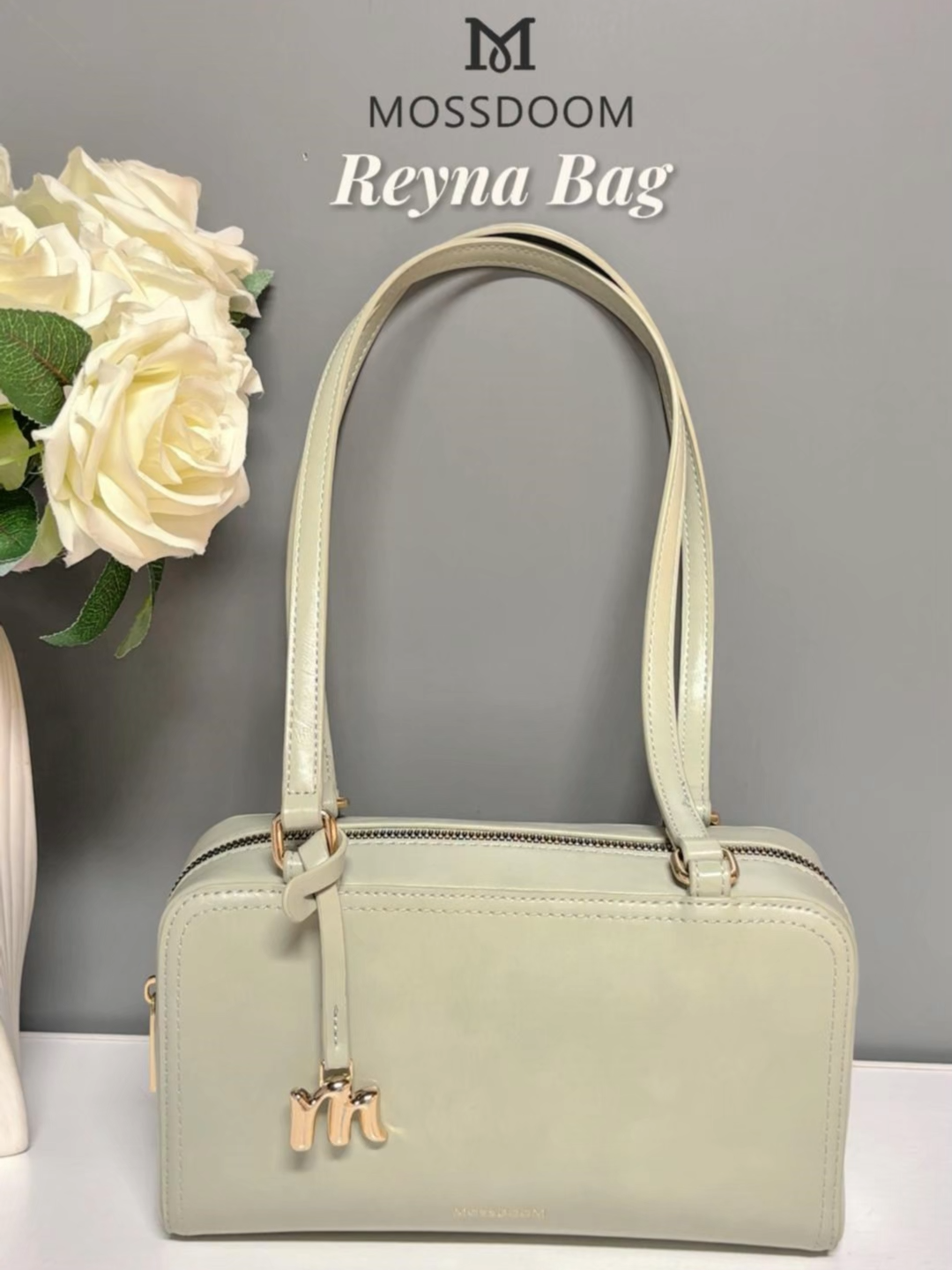 Simple, elegant & easy to match ✨ Tas ni memang wajib ada, girls! 💕 Light weight, premium feel — perfect for your daily OOTD 💼 ##mossdoom #Reynabag #womenbag #tiktokshop #leisure #OOTD