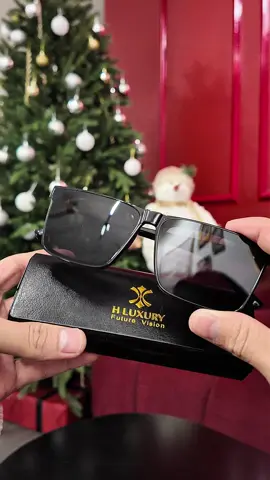Kính râm thời trang nam nữ V2X Đen chống tia Uv và chói loá. Mua Ngay đang sale #hluxury #kinhramnamnu #kinhthoitrang 