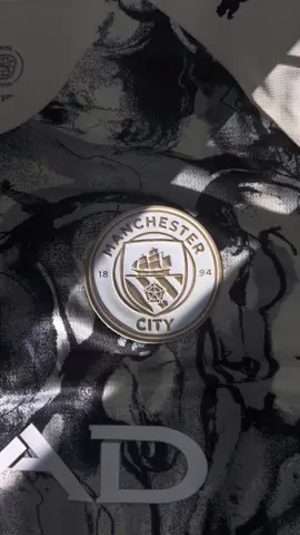 The Manchester City 2025-26 special edition new jersey is a perfect gift.#fyp #footballjersey #newjersey #jersey #manchestercity 