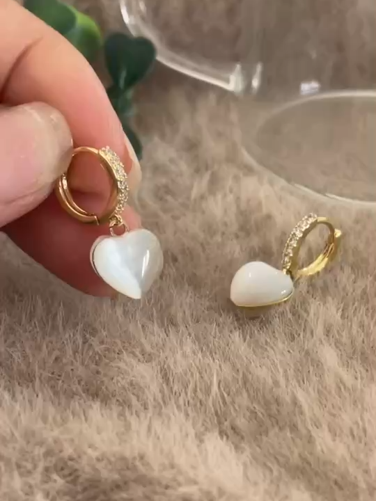 A little clear opal magic to brighten my day. #jewelry #elegantstyle #fyp #earringslovers #OOTD #minimalist