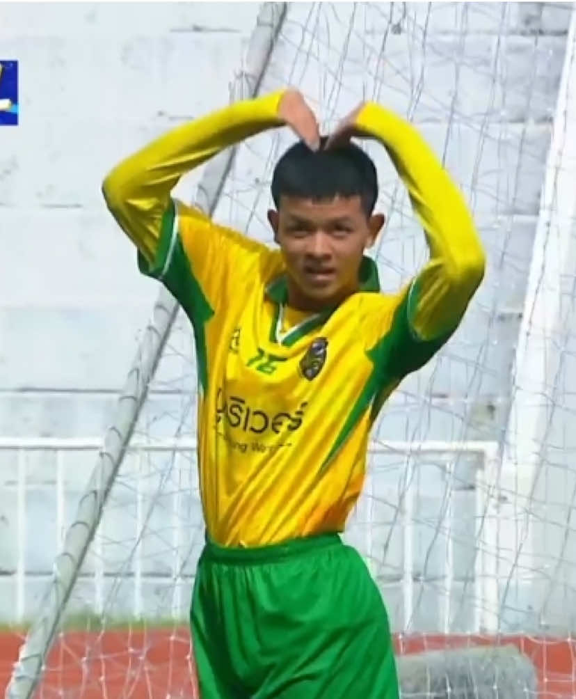 ประตูเเรกเเล้วไงประตูต่อไปมีให้เห็นนะค้าบ”มัธยมบราซิล“กันทรารมณ์ ออกนำลูกเเรก ในครึ่งหลังระบบการเข้าทำอย่างสวยครับ #บ้าบอลนักเรียน #นักบอล #ch7hd #บอล7สี #fypシ゚ 