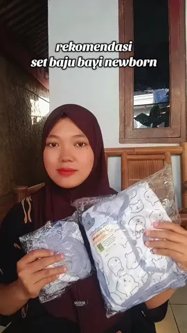 beli yg paket hemat bund.. 🥰 #setbajubaby #bajubayimurah #bajubayinewborn #bajubayilucu #bajubayi 