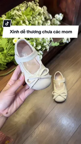 Nhìn thấy đã chốt cho bé luôn rồi #giaybegai #viral #tiemnhachoou #giaybupbe 