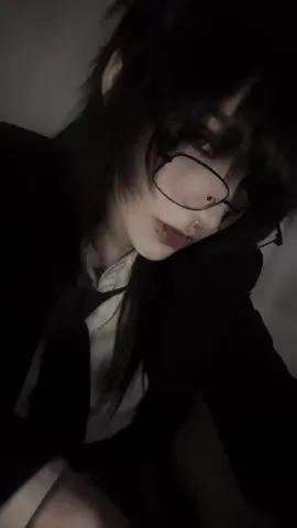 tik tok pls stop deleting best filters.. #mikamiteru #deathnote #deathnotecosplay #mikamiterucosplay #eyemua 