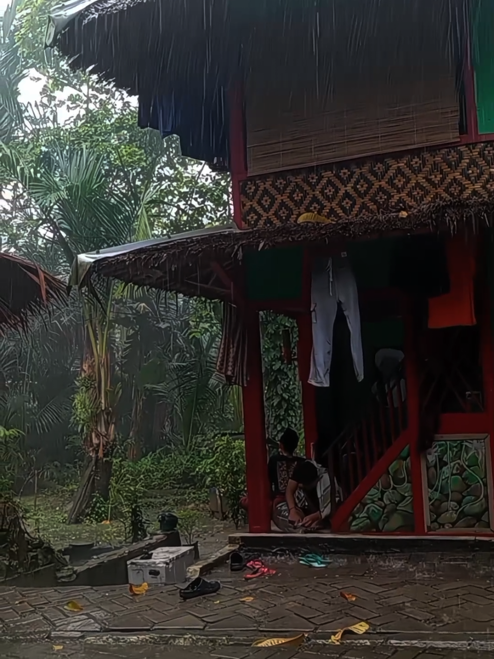 Muhun salam kenal abdi anak bpk soleh tea😑