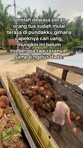 Sehat” ya badan#fyp #sawit #sawitontiktok #sawitsumatraindonesia🌴🌴🌴🇮🇩🇮🇩 