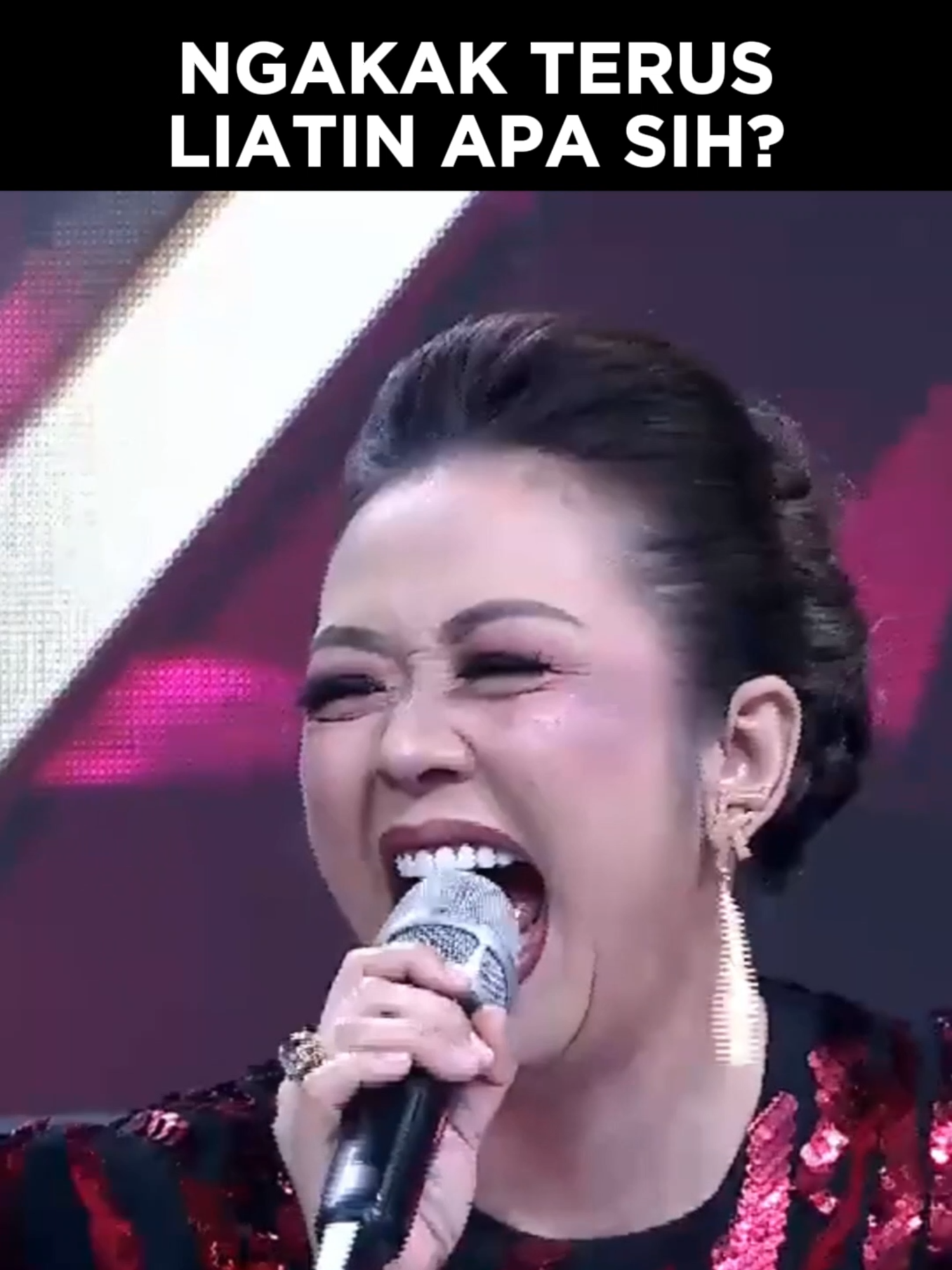 Pecah banget! ang ang ang bundaaa @lestykejora kenapa sih, ada-ada aja bikin ngakak semua😂🤣 . . #IndosiarBawaDangdutBerkelasBerkualitas #DAcademy7Indosiar #DAcademyIndosiar