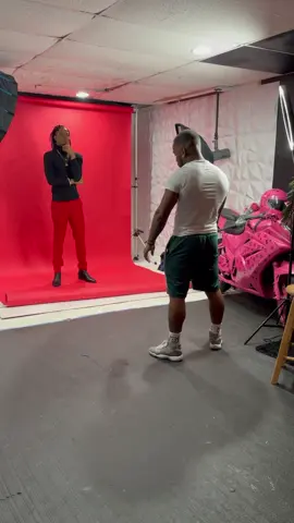 Book wit the king #photoshoot #dcphotographer 