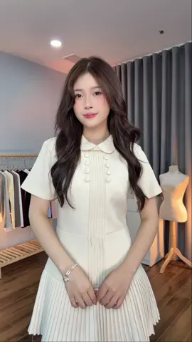 Nàng thơ của ai #oufit #fashion #OOTD #fitcheck 