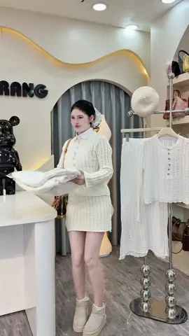 #trending #thoitrangnu #xuhuongtiktok #moingaymotoutfit #xuhuong 