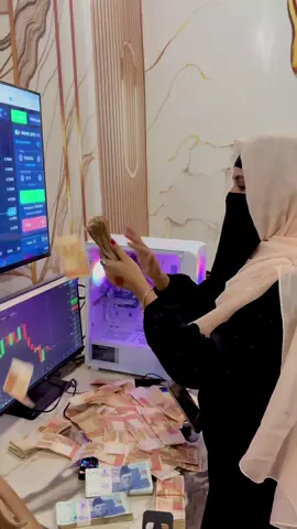 Paiso ka dour chal rha h #viral #pakistan #ved #win #zainabtrader 