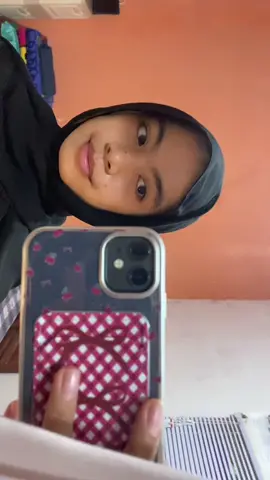 Wardah plis angkat aku jd ba ehe #transisimakeup #wardah 