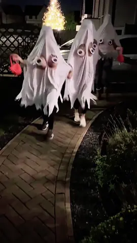 Best Halloween Costume Ever 🎃✨Best Halloween Costume Ever 🎃✨#halloween #halloweencostume #halloweenideas #firsthalloween #costume 