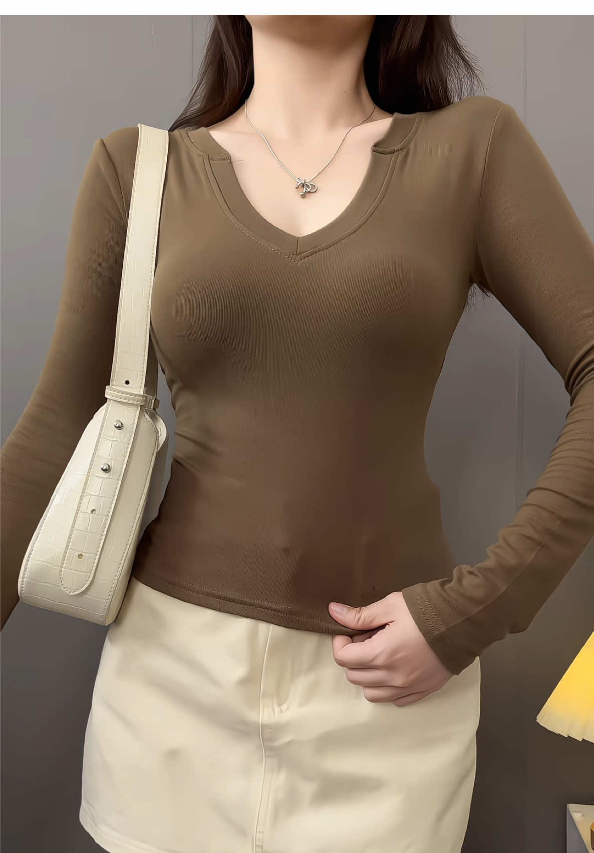 Màu này xinh #thoitrangnu #aokieu #aothun #aothunnu #lannchii00 