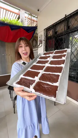 Pelopor brownies viral … cobain deh cheese lava nya , lumernya kemana mana ….  #sibungbung #kulinerviral #reviewmakanan @Mbun Brownies 