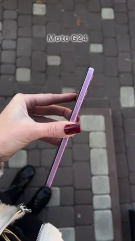 Moto G24 4/128GB Pink Lavender — стиль, швидкість і звук нового рівня! ✨ Основні характеристики: 📱 Екран: 6.56” IPS, 90 Гц — яскравий і плавний навіть під сонцем ⚙️ Процесор: MediaTek Helio G85 — потужність для щоденних задач і розваг 📸 Камера: 50 Мп + 2 Мп Macro Vision — чіткі фото вдень і вночі, зйомка з близької відстані 🔋 Акумулятор: 5000 мА·год + швидке заряджання TurboPower™ 15 Вт 🎧 Звук: Dolby Atmos® + стерео динаміки — глибоке, чисте звучання 🌸 Елегантний Pink Lavender — витончений колір для тих, хто цінує стиль і комфорт. 📷 Знімай, слухай, грай — Moto G24 створений, щоб надихати кожного дня! 💰 Ціна: 4799 грн ⸻ #MotoG24 #Motorola #MotoУкраїна #Смартфон #Новинка#