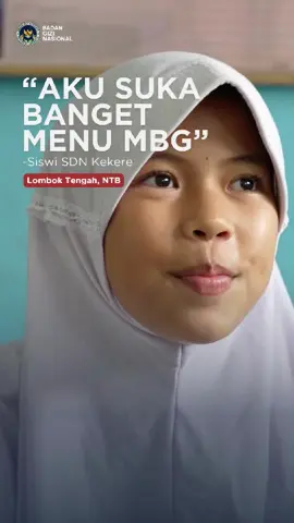 🍽️ Program Makan Bergizi Gratis di Lombok Tengah, Nusa Tenggara Barat Dari dapur sederhana di Desa Sasake, hadir dedikasi besar untuk masa depan anak-anak Indonesia. Setiap bahan yang diolah, setiap bumbu yang diracik—bukan sekadar makanan, tapi wujud kasih dan kepedulian. Bersama para ahli gizi dan juru masak lokal, menu bergizi dan menarik disiapkan setiap hari untuk memastikan anak-anak tumbuh sehat, kuat, dan bersemangat menimba ilmu. Dari Lombok Tengah, semangat ini terus berlanjut. Untuk masa depan yang lebih cerah. Untuk Generasi Emas Indonesia 2045. #BadanGiziNasionalRI #MakanBergiziGratis #GenerasiEmas2045 #GiziSehatuntukIndonesia #SetahunBerdampak