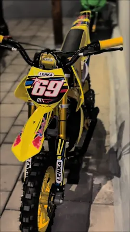 Ready lenka 69 warna kuning 50cc 2 tak bahan bakar bensin bisa langsung Dm aja #minitrail #lenka #promoseruweekend #mini #trail 