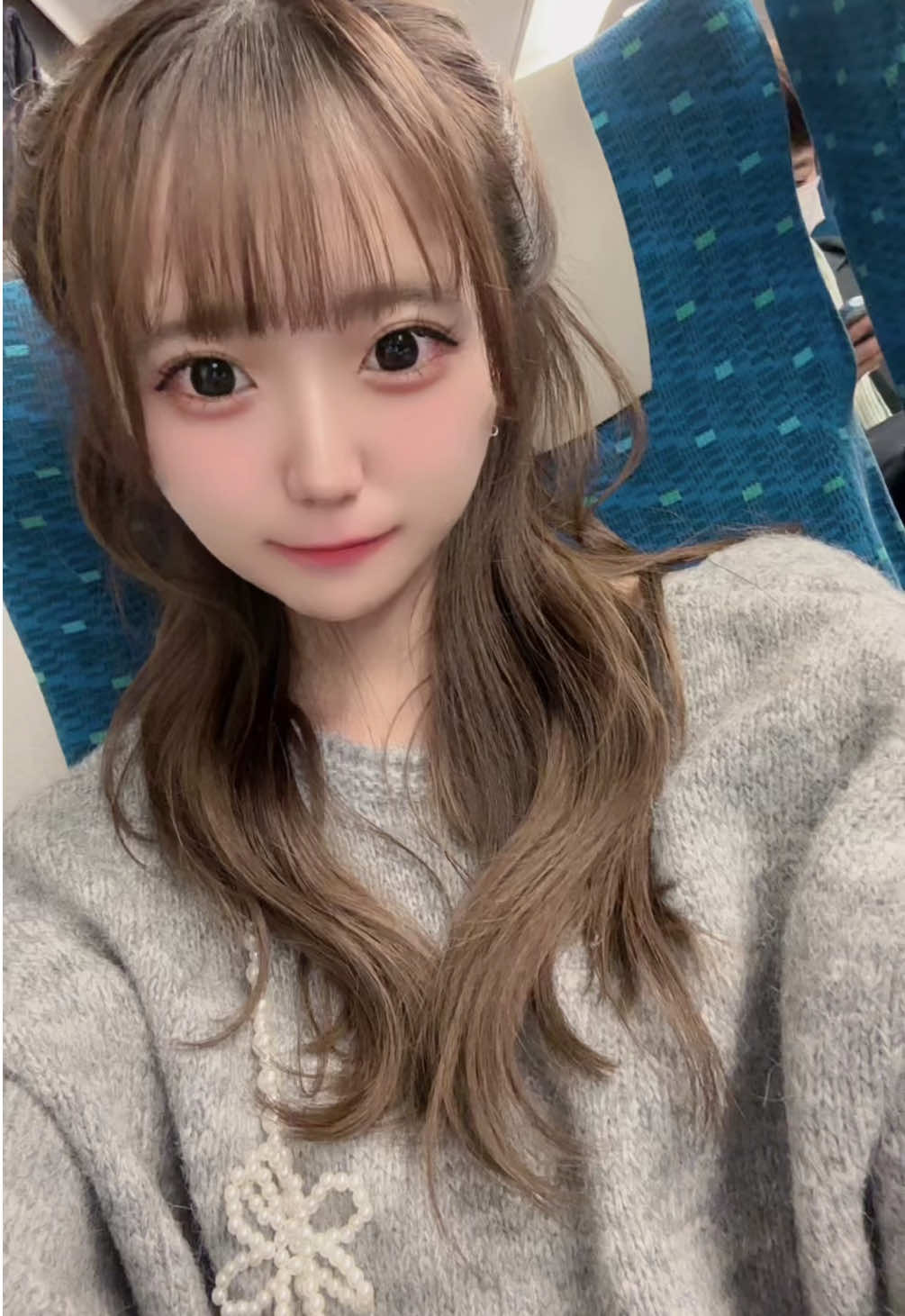 じつはアイドルもやってま^т⩊т^‥? #何が本当で何が嘘か #コンフィデンスマンの世界へようこそ #コスプレイヤーの中身 #おすすめ #アイドル 