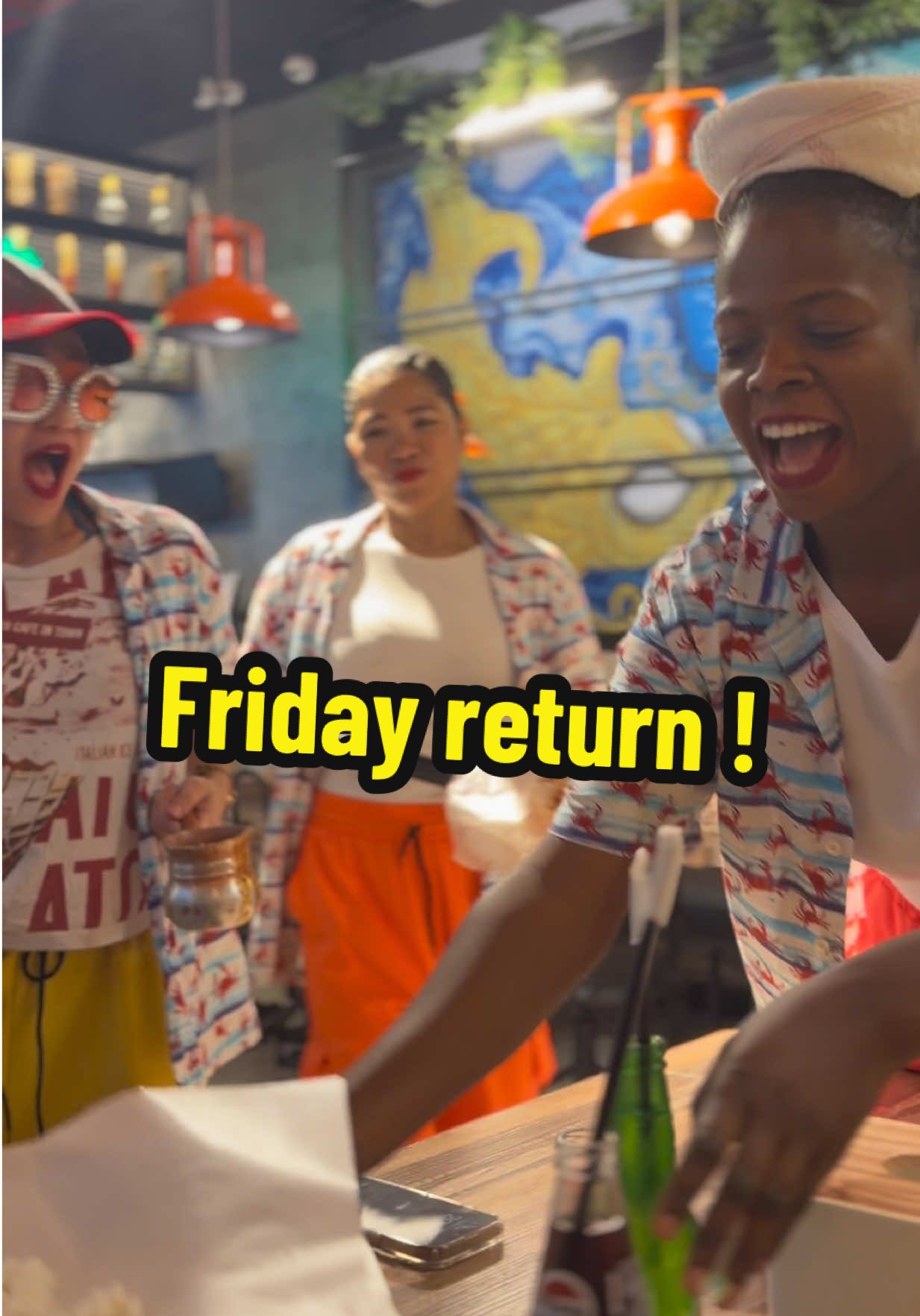 I know you want me . I know you want our seafood 🦀🦑🦐🐙🦞 #Dubai #Dubairestaurants #seafoodboil #Uae #dubailife 