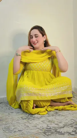 Zamung la zan la dunya  #fypシ゚ #shaziii_007 #shaziimalik 