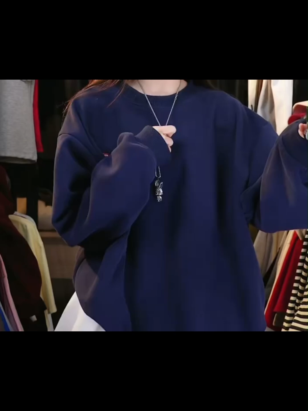 Áo nỉ sweater nữ cổ tròn áo nỉ hoodie chất liệu nỉ 2 da ca cấp#xuhuong #aoxinhhhh #aothudong#aokieunu #xuhuongtiktok #hangmoive #aodaitay #sutano #aodaitaynu #aoxinh#aosweater