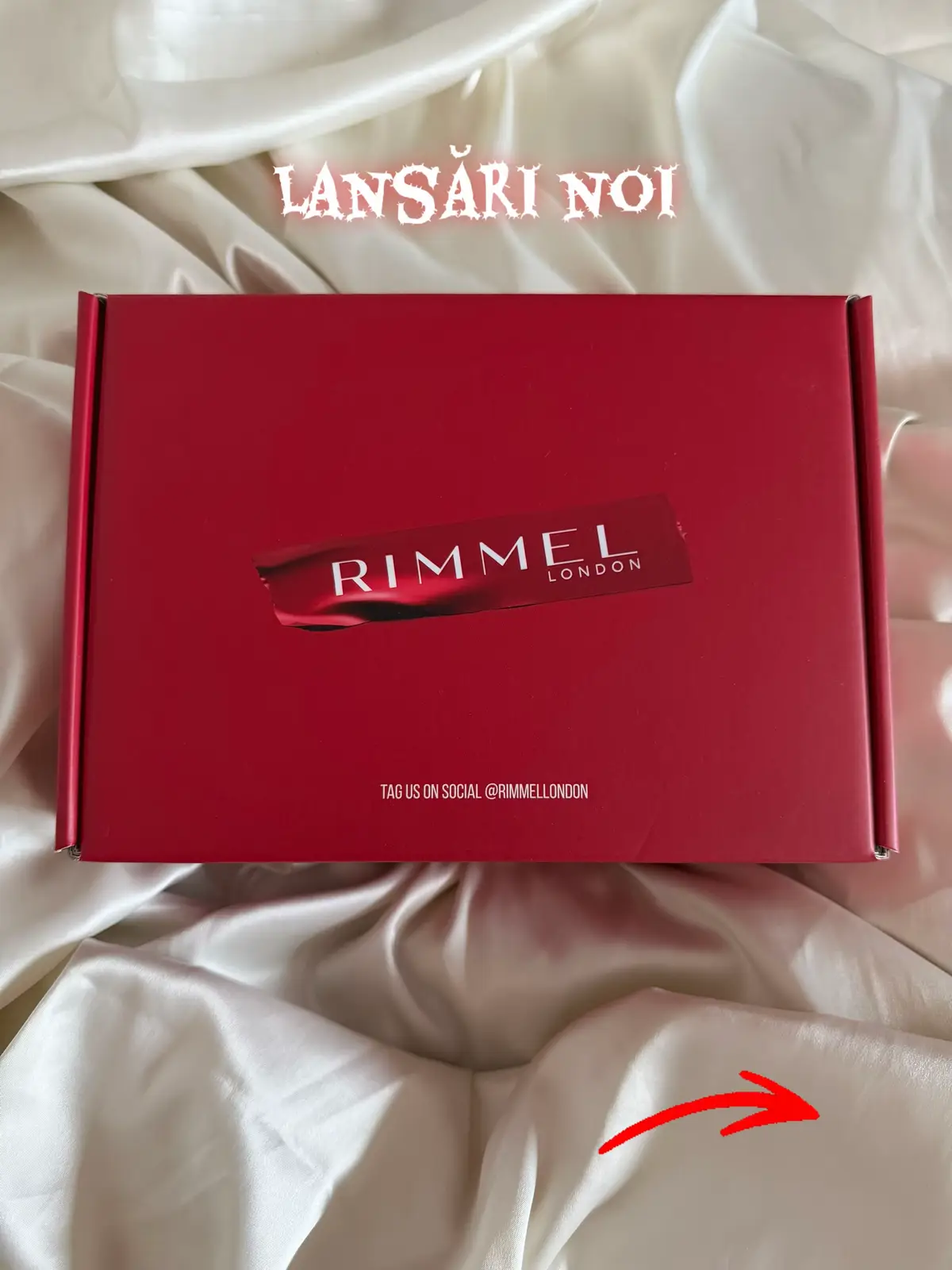 Noile fonduri de ten @rimmellondon sunt super lejere și ușor de aplicat, tu le-ai încercat? 🤍 #kindandfree #lashfiller #gifted 