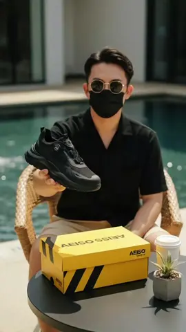 sepatu safety pria sepatu kerja sepatu casual sneakers pria safety sepatu safety pria sneakers safety rekomendasi sepatu sneakers pria safety beli sepatu sneakers pria safety #promomakangajian #OOTD #sneakerssafety #sneakers #sepatupria 