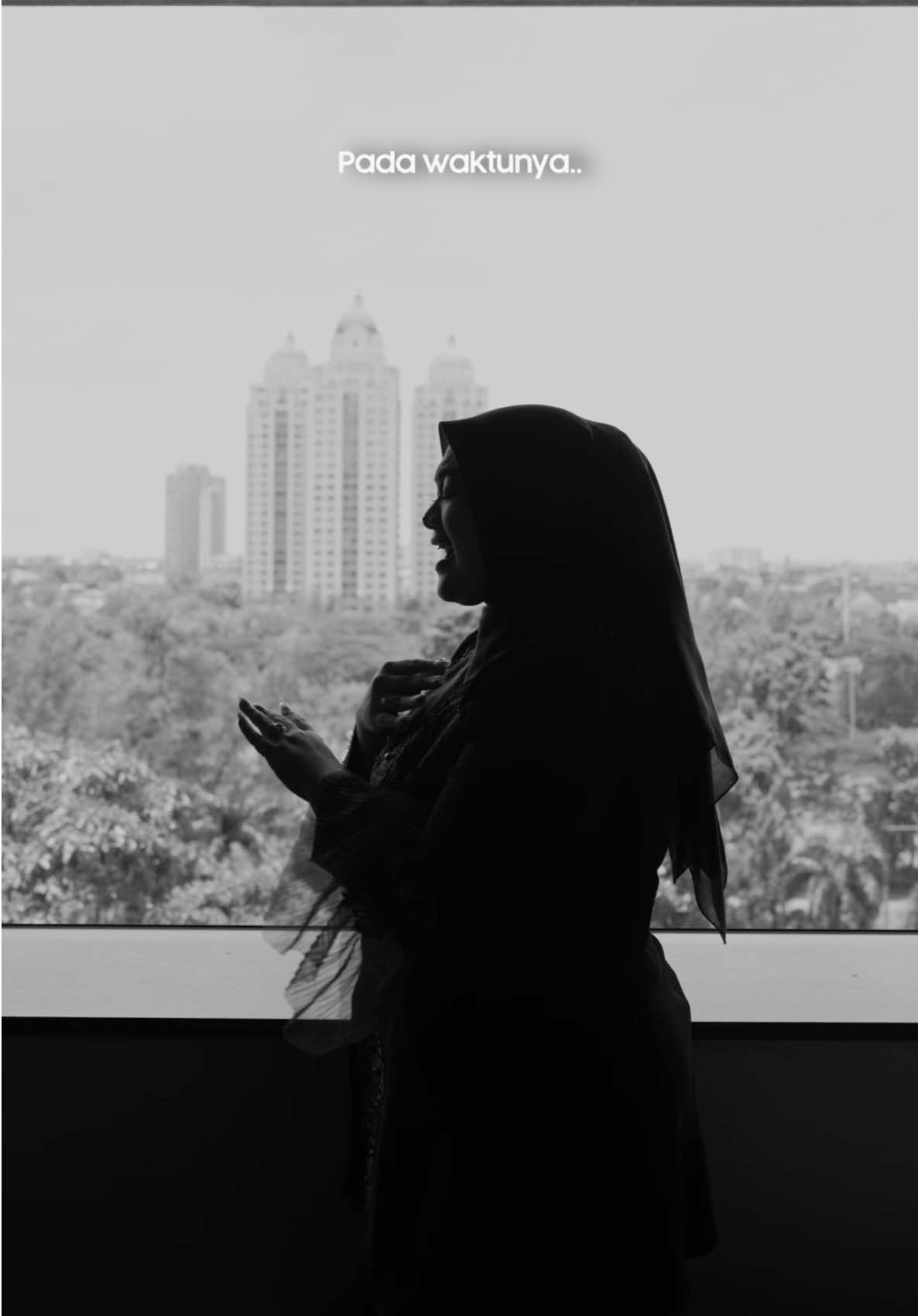 Semoga Jauhmu tidak akan membuatmu lupa bahwa tempat pulangmu adalah aku #purapurabahagia 