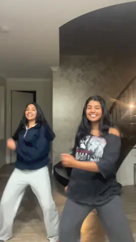 We sickkkk assss but we backkk🤚😖 Dc:me!!! #fyp#tamil#malayasiatiktokviral#kuthu#mallu