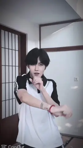 🦋🦋♥️#xuhuong #xingxing #hoangtinh 