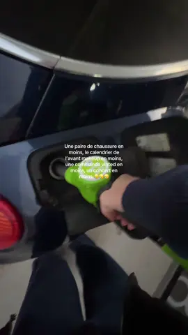 Aussi quelle essence il faut mettre car j’oublie à chaque fois #plein #essence #voiture #rendezlargent 