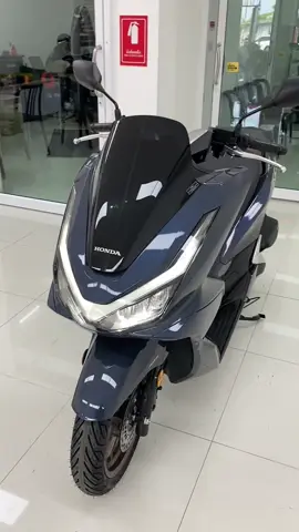 PCX 160 ABS RS 💙  หน้าจอ TFT  . . . 👌🏻โปรโมชั่นพิเศษเริ่มต้นฟรีดาวน์ 👌🏻ฟรีค่าจดทะเบียนภาษีพรบ.  👌🏻ฟรีประกันรถหาย 1 ปี 👌🏻ผ่านเงื่อนไขฟรีดาวออกรถ 0 บาท  #ho#hondaพ#แพนด้ามอเตอร์า#บางใหญ่ป#เปิดการมองเห็นc#pcx160สนใจแอด LINE : 0992216265