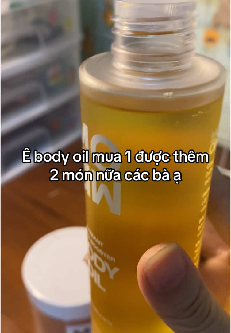 Body oil của Moaw moaw siu hot nè