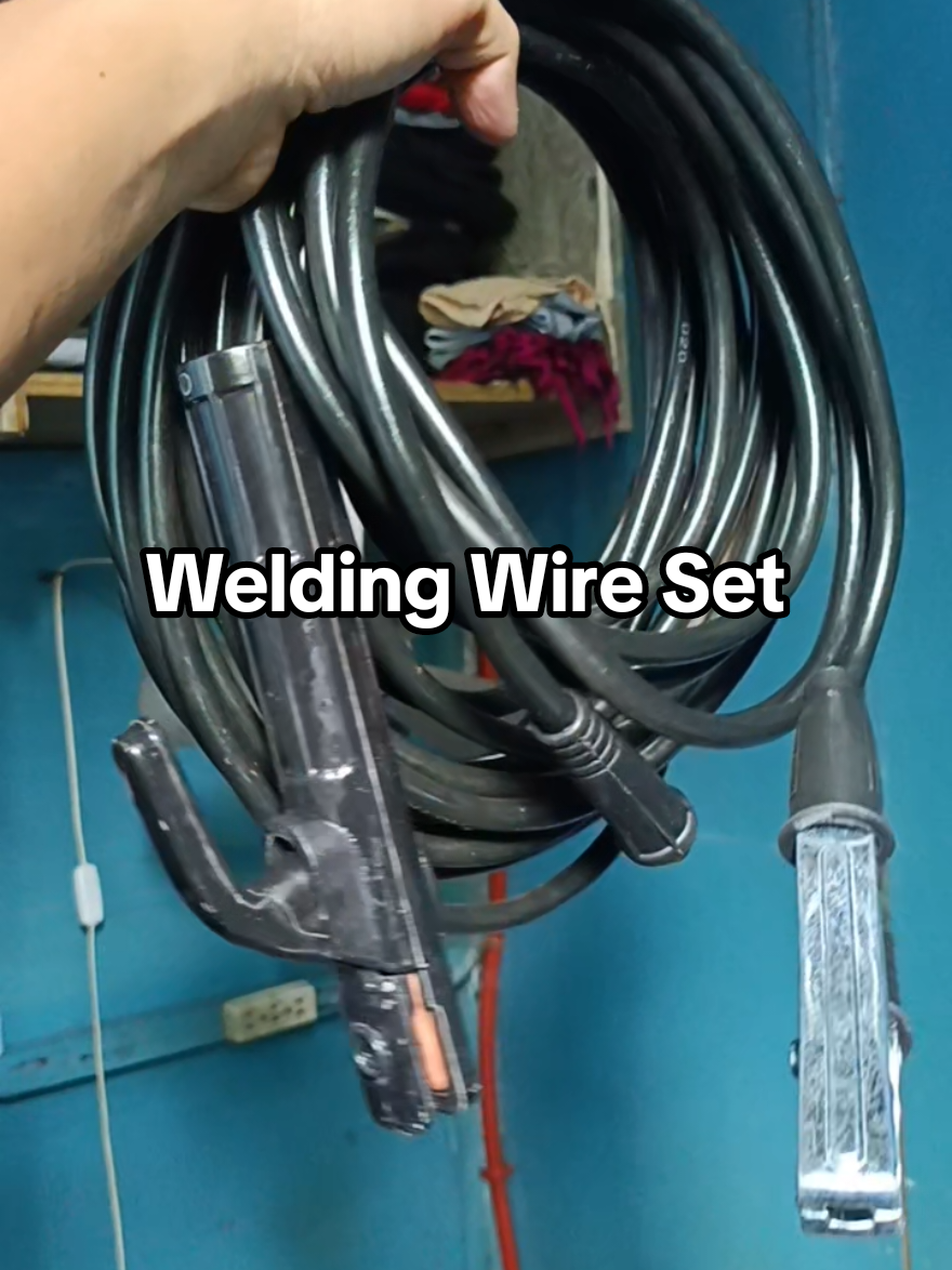 naghahanap ba kayo ng mas mahabang welding cable wire at ground wire, check the yellow basket. #weldingwire #weldingwirecable #weldingcable #cableconnector #weldingmachine 