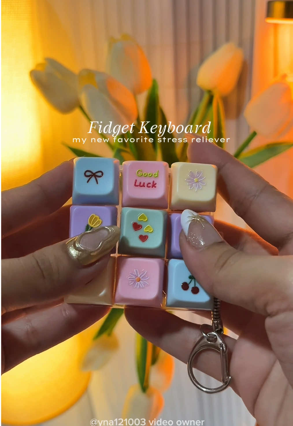 ang cutesy ng fidget keychain na ‘to! 💌    #fidgetkeychain #fidgettoys #fidgetkeyboard #keyboardfidget 