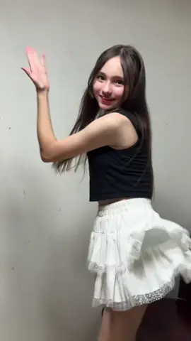 トマトマだんす🇧🇷⁡❤️ෆ͙⃛ෆ͙⃛ෆ͙⃛ vai toma toma toma⁡ ෆ͙⃛ෆ͙⃛ෆ͙⃛⁡ バイトマトマトマ バイとまはっちゃった〜に しか聞こえない(;´∀`)♪⁡˚✩*～*⁡ #fyp #sjc  #cutegirl  #tomatoma #🇧🇷❤️ 