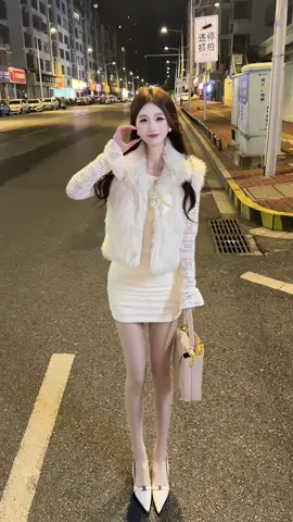 #thoitrangnu #hàngquảngchâu #phoidoxinhxinh #lacongaiphaixinh 