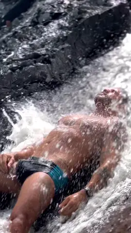 #banho de cachoeira#