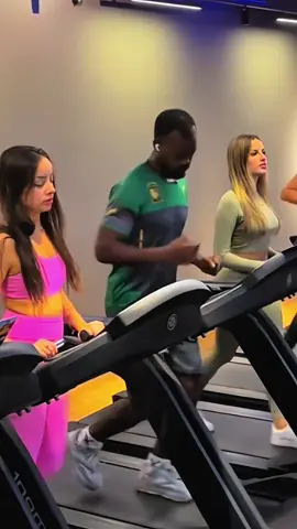 #calesthenics #corechallenge #coreexercises #coreworkout #corestrength 