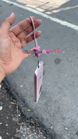 Kamu punya kabel C to C tapi Hp kamu OPPO A6 Pro, cocok bangett gak tuhh, gak usah pusing2 bawa powerbank lagii krn batre Oppo A6 Pro Jumbo 7000mAh dan bisa dijadikan Powerbank dadakan😋🤏🏻 #oppoa6pro #kabelctoc #oppoinstore #desainmawar #desainkerenperformaekstra 