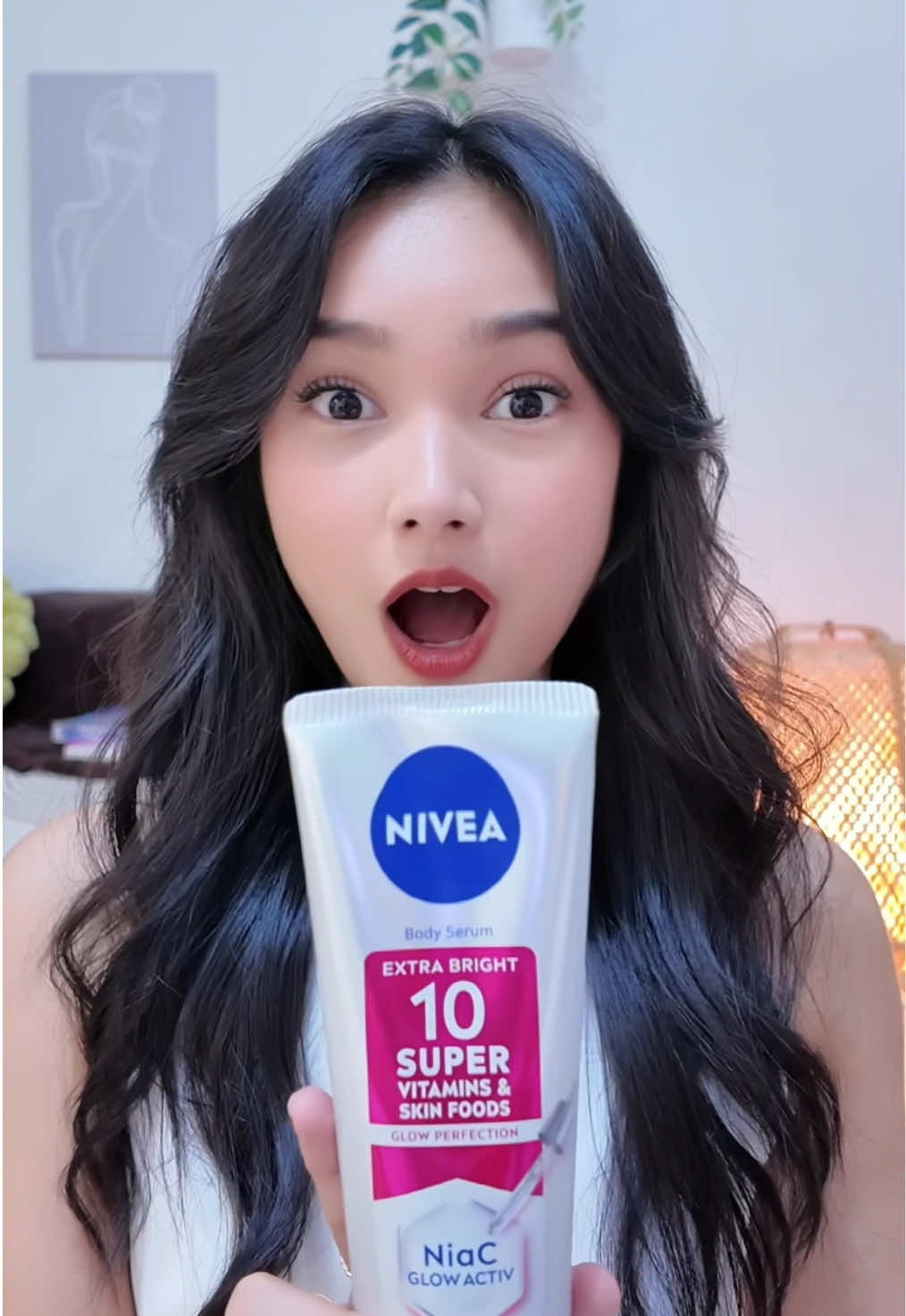 No gatekeeping: same lotion, new packaging, same main-character energy! @NIVEA PH  #NIVEASuper10PH #NiaCGlowActiv #10LayersDeep 