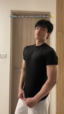 Cứ mặc ôm body cho đẹp #outfitgym #aothunthethao #aothun #slimfit 